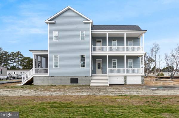 8046 CLARKSON LN, Chincoteague, VA 23336