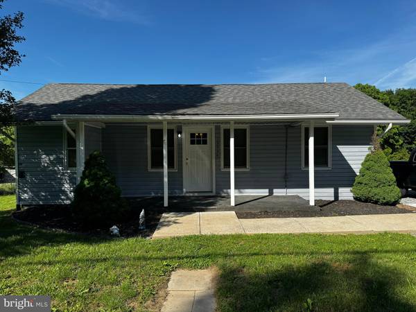 15534 CLEAR SPRING RD, Williamsport, MD 21795