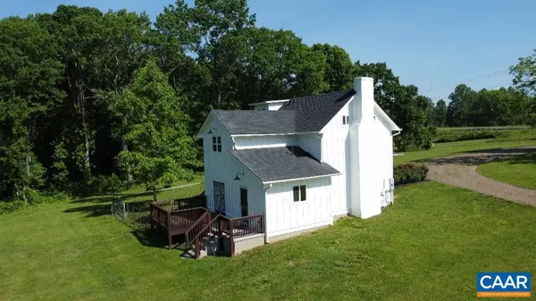 Stanardsville, VA 22973,339 REVA LN