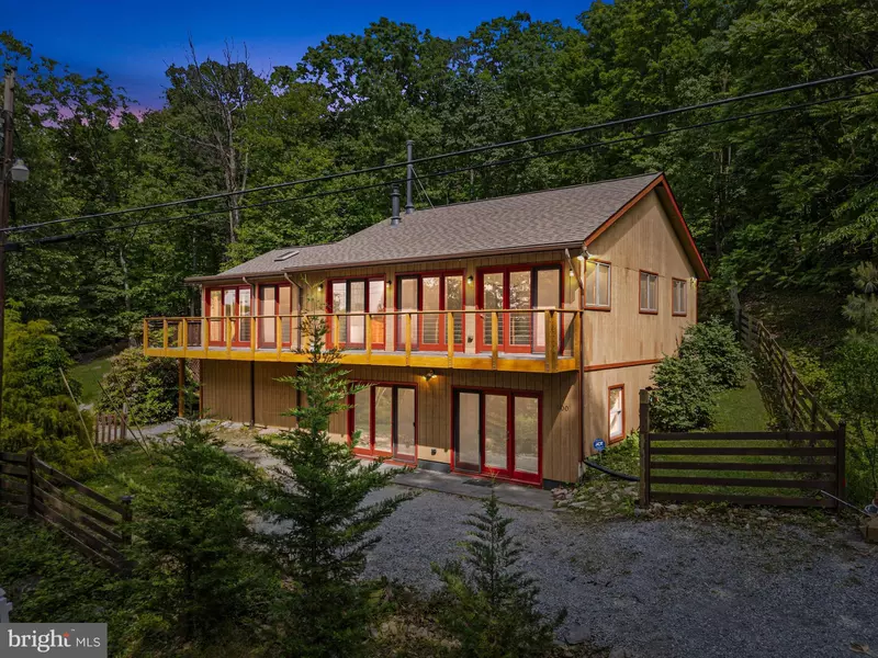 800 VALLEY VIEW RD, Harpers Ferry, WV 25425