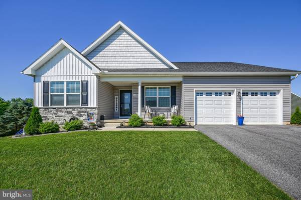 222 VALLEY VIEW CIR, York, PA 17408