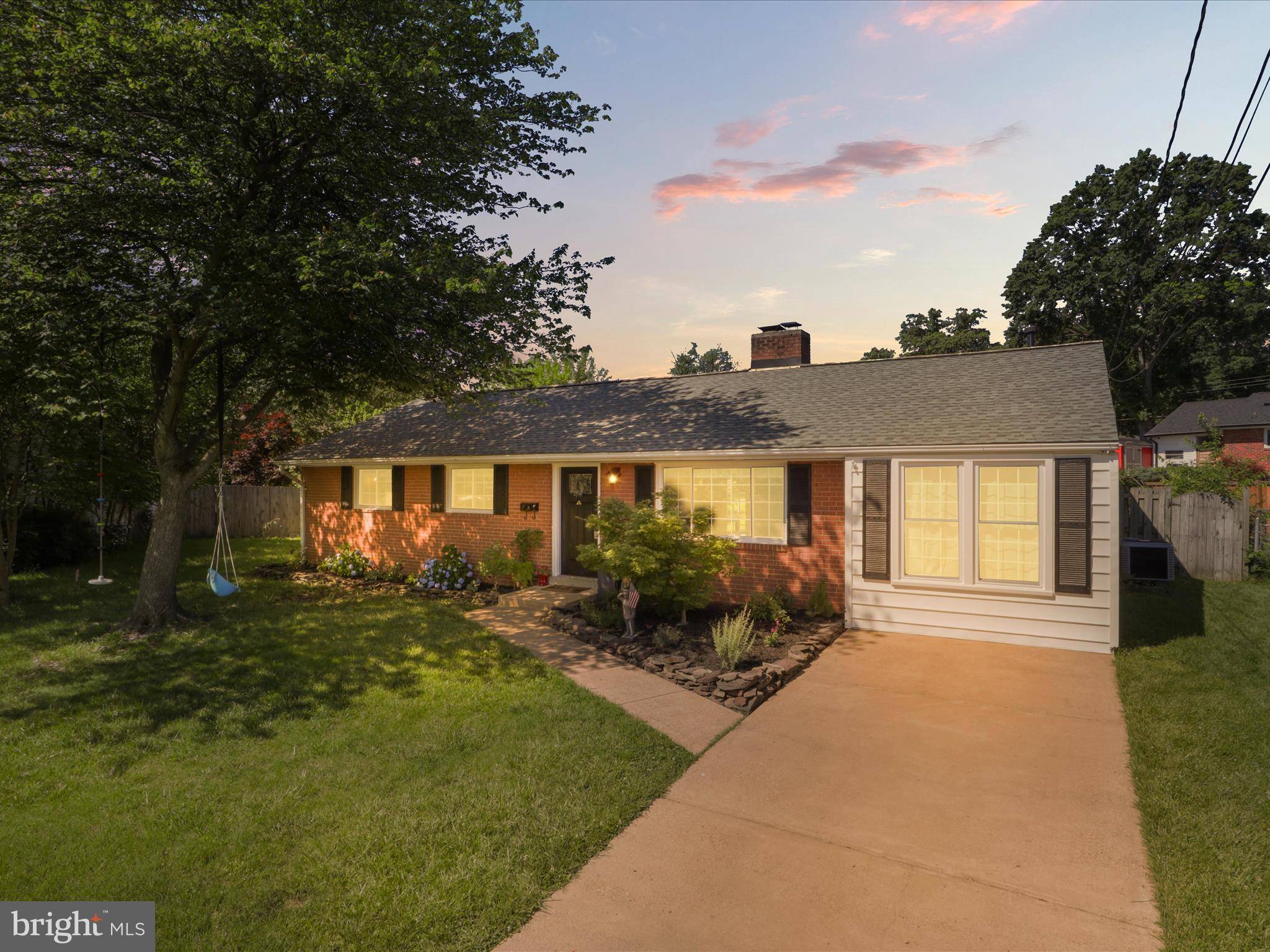 Springfield, VA 22150,6208 DONCASTER CT