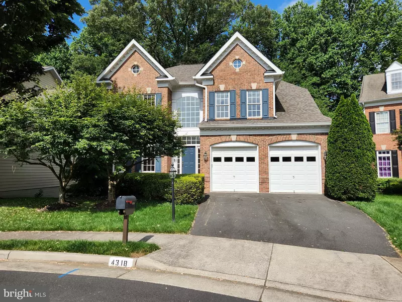 4318 CHANCERY PARK DR, Fairfax, VA 22030