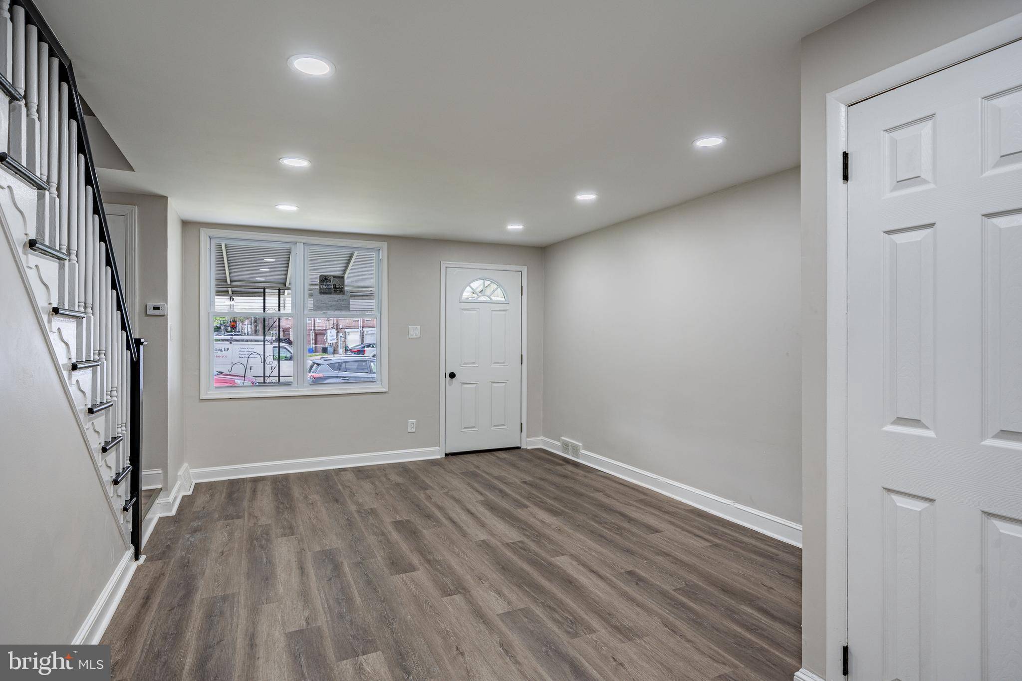 Collingdale, PA 19023,13 E LYNBROOK RD
