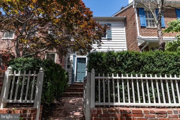 Alexandria, VA 22314,625 S SAINT ASAPH ST S