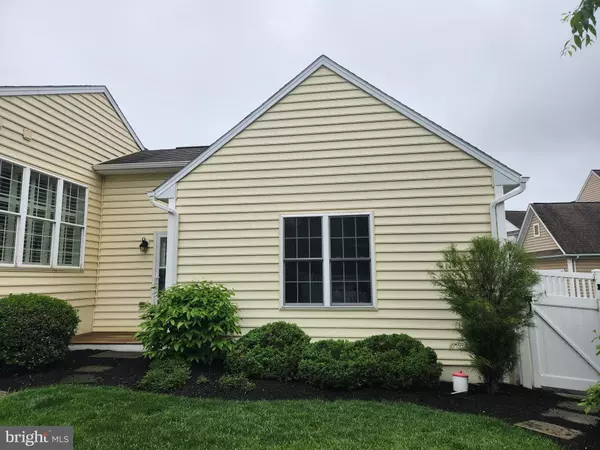 Lancaster, PA 17601,1416 PICKET DR