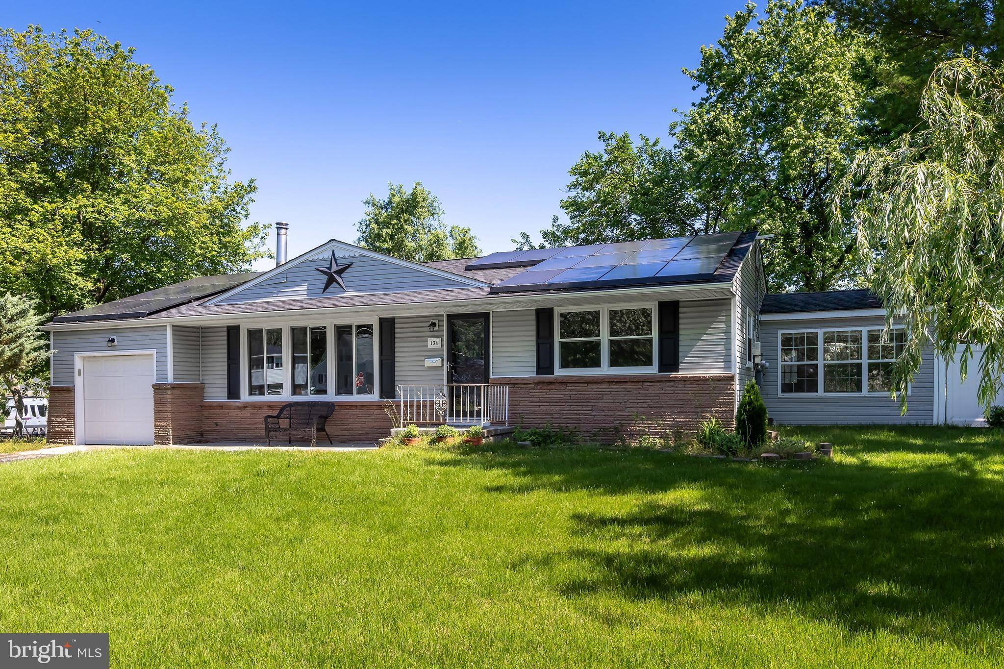 134 GREENWOOD RD, Cherry Hill, NJ 08034
