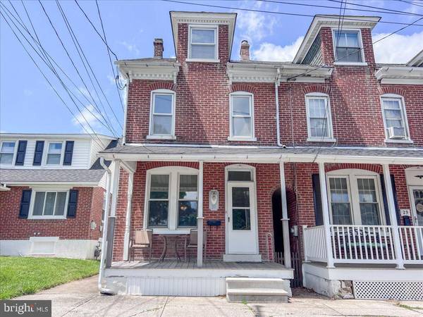 31 S MADISON ST, Boyertown, PA 19512