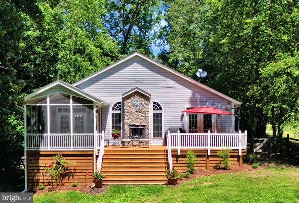 682 LAKE CAROLINE DR, Ruther Glen, VA 22546