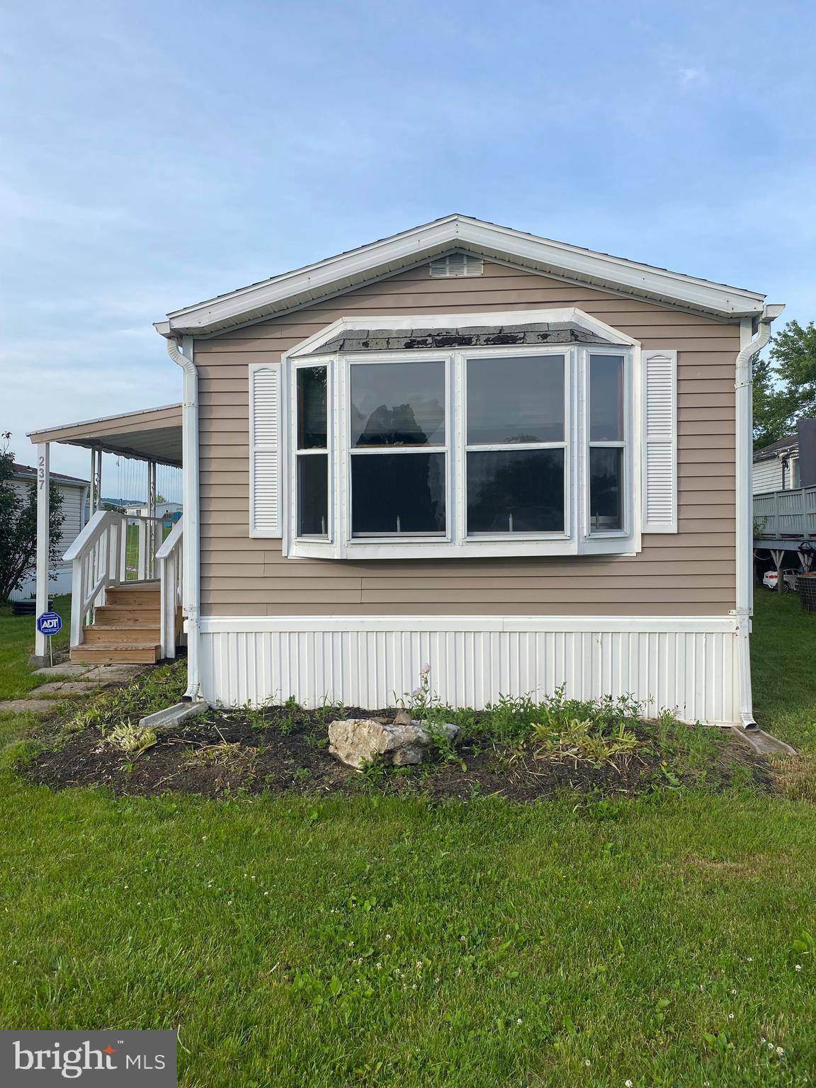 237 SAGINAW ST, Grantville, PA 17028