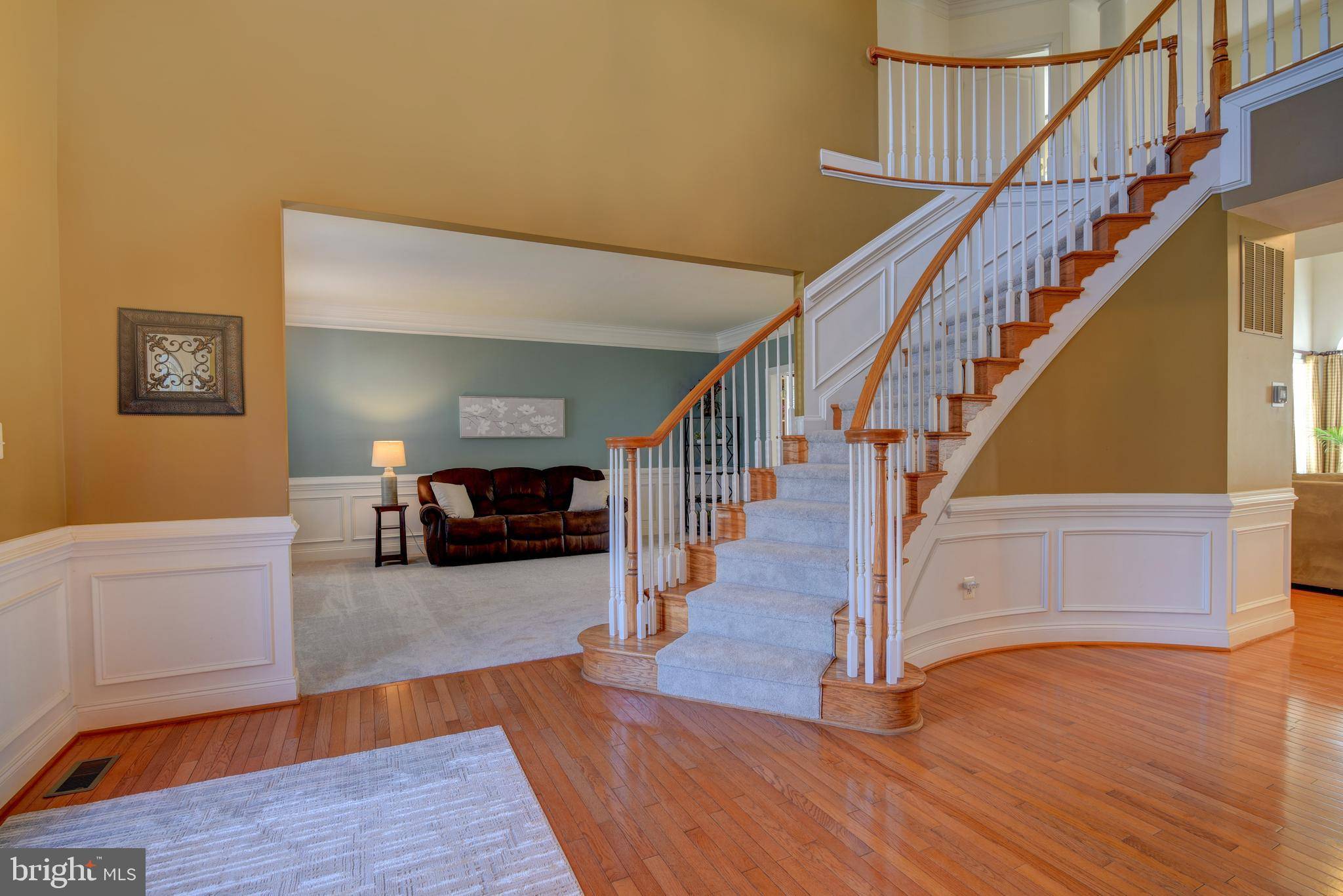 Chantilly, VA 20152,25561 ARTHUR PL