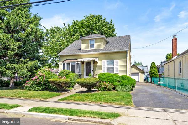 48 JULIA AVE, Hamilton, NJ 08610