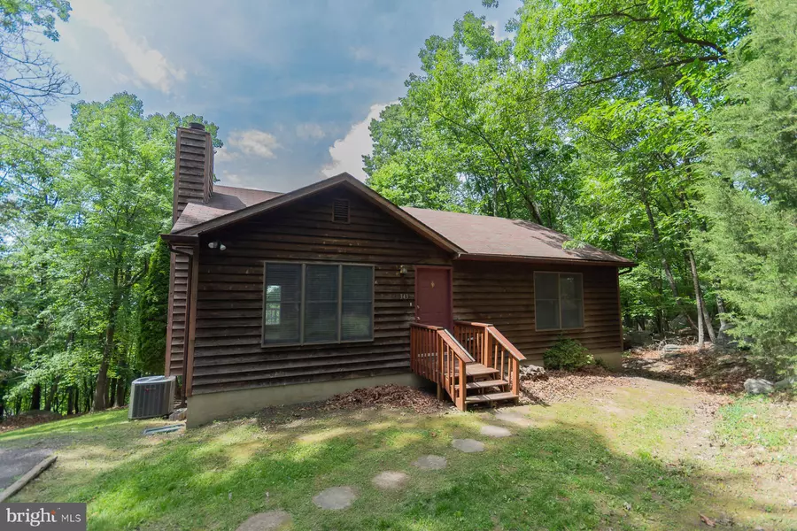 343 WINDSONG RD, Harpers Ferry, WV 25425