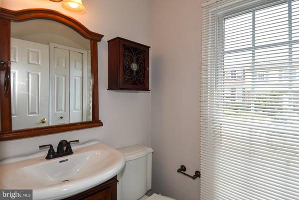 Vienna, VA 22181,9910 LONGFORD CT