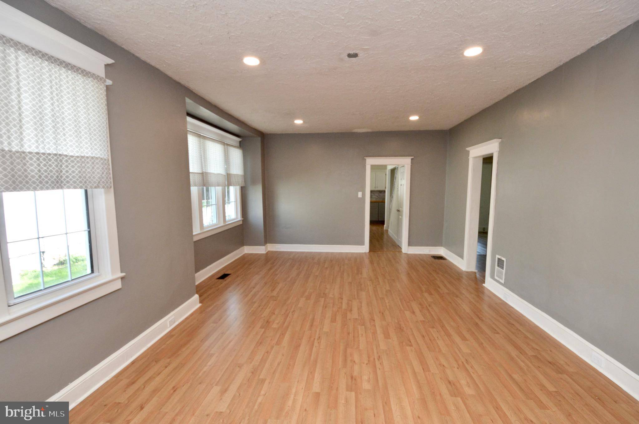Riverside, NJ 08075,607 ARNDT AVE