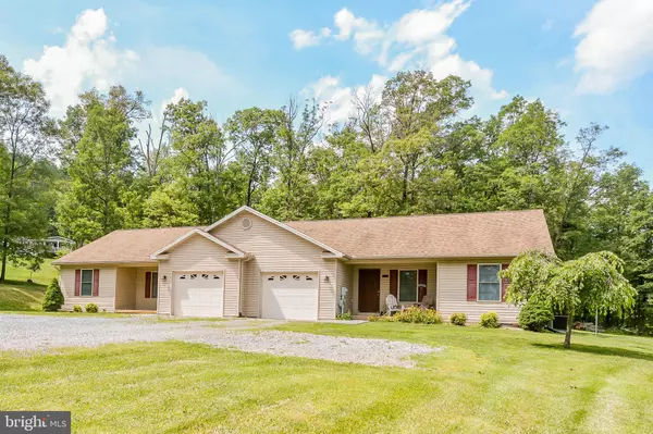 Hedgesville, WV 25427,264 GOLLER HILL LN