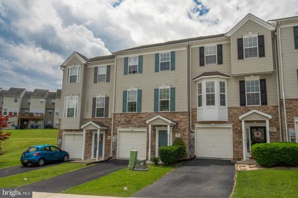 York, PA 17408,3596 CANNON LN