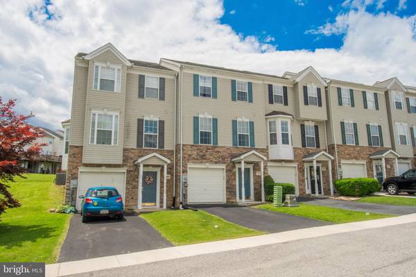 3596 CANNON LN, York, PA 17408