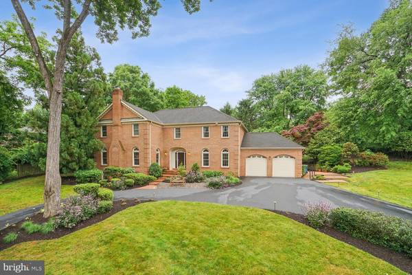 8007 ALGARVE ST, Mclean, VA 22102