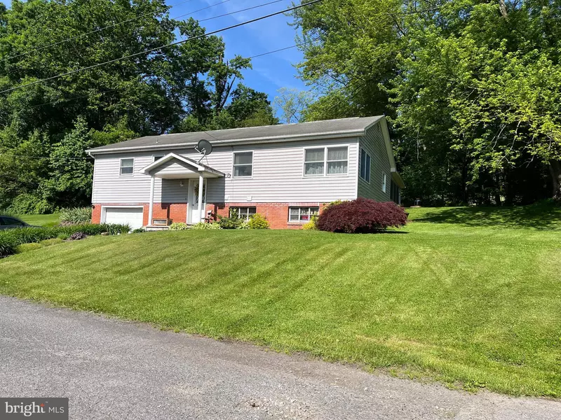 282 MEXICO HEIGHTS RD, Mifflintown, PA 17059