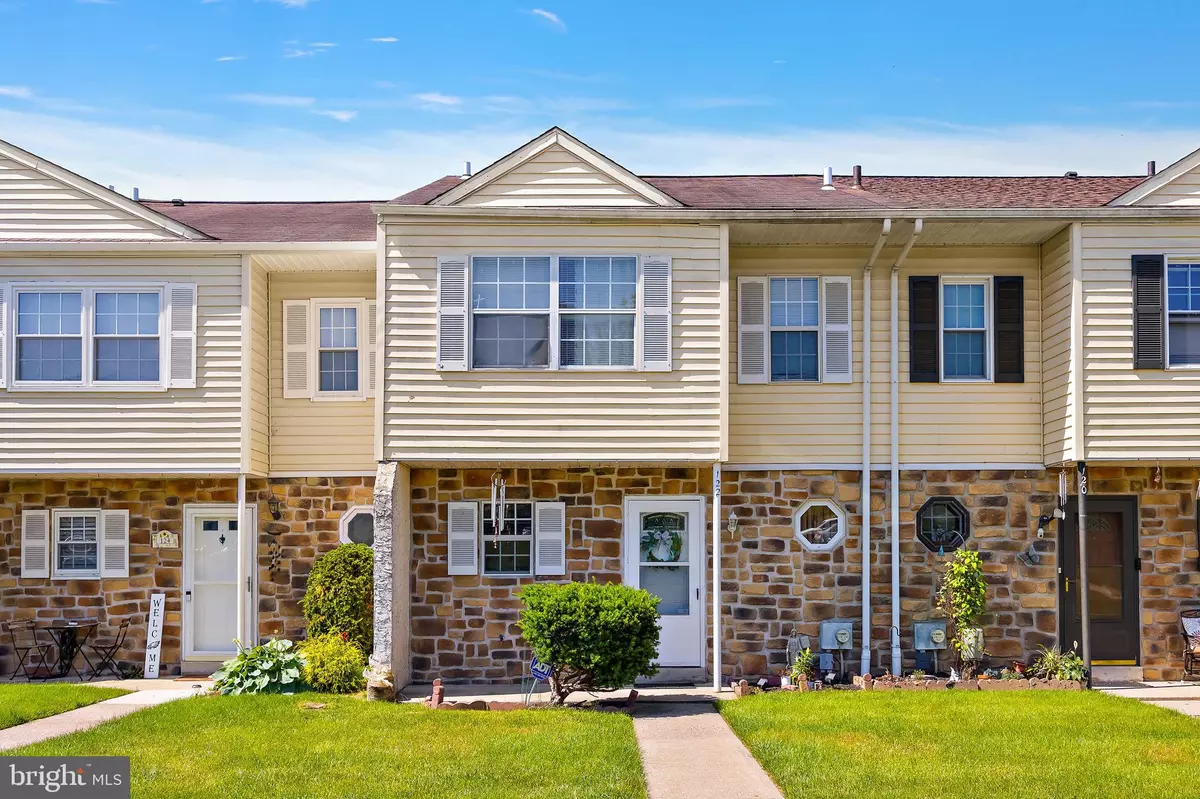 Downingtown, PA 19335,122 CHESTER CT