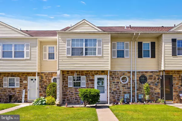 122 CHESTER CT, Downingtown, PA 19335