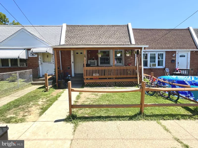 1587 SUMMIT ST, Marcus Hook, PA 19061