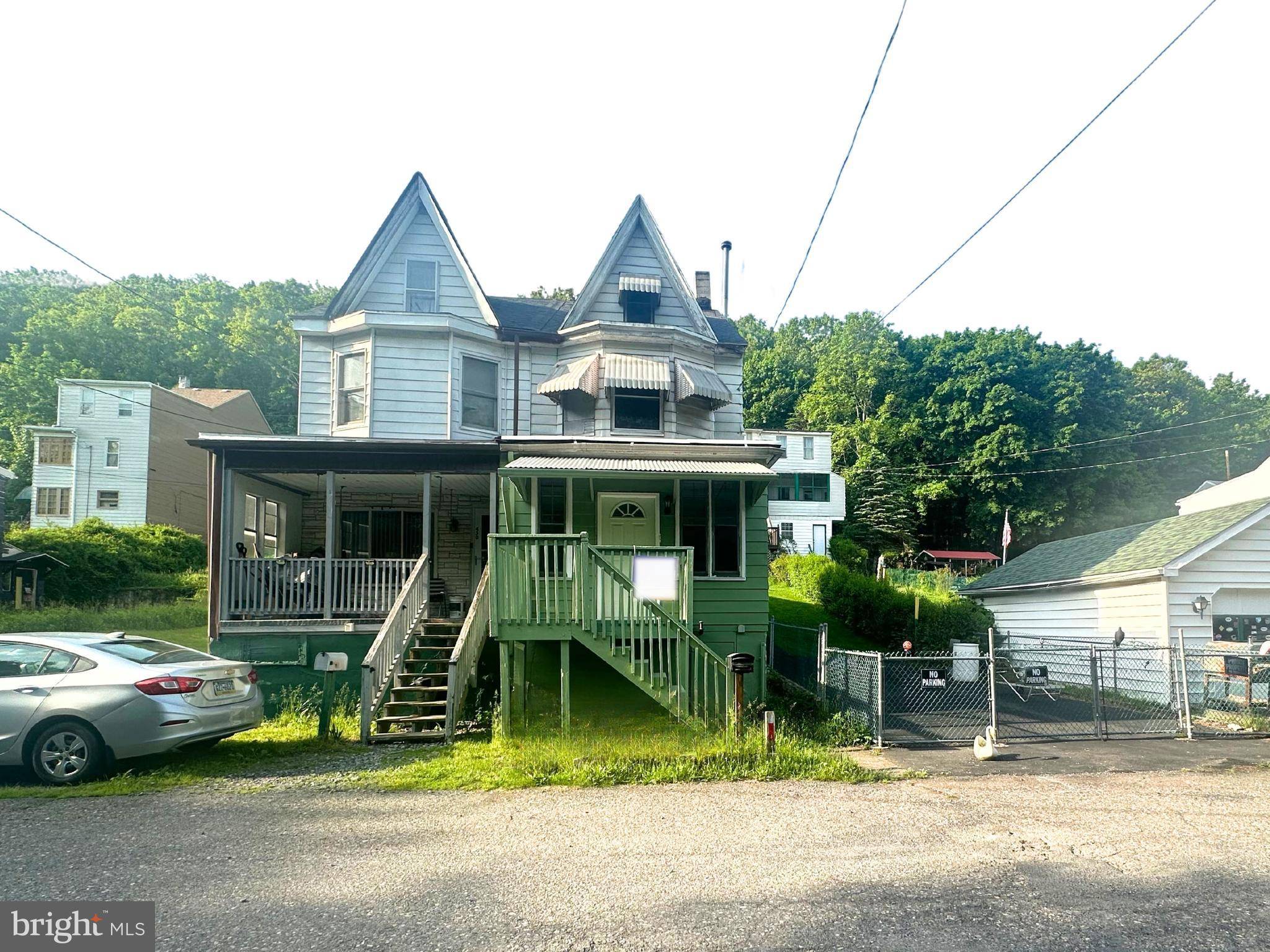 448 W OGDEN ST, Girardville, PA 17935