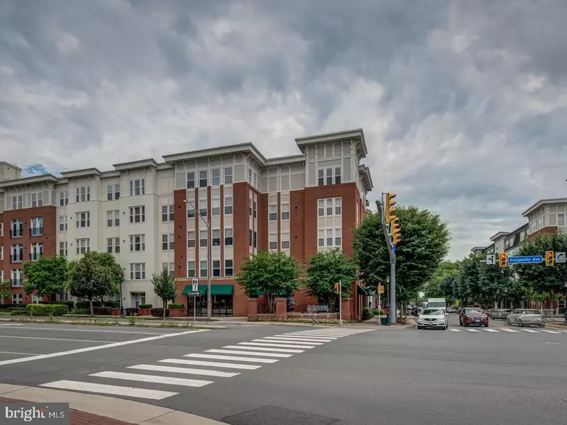 2655 PROSPERITY AVE #347, Fairfax, VA 22031