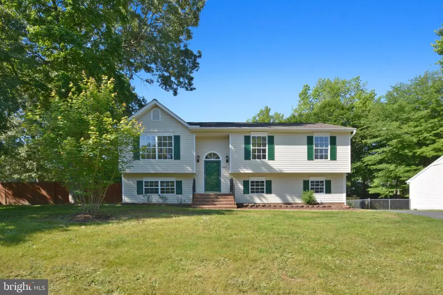 5304 S OAKS AVE, Fredericksburg, VA 22407