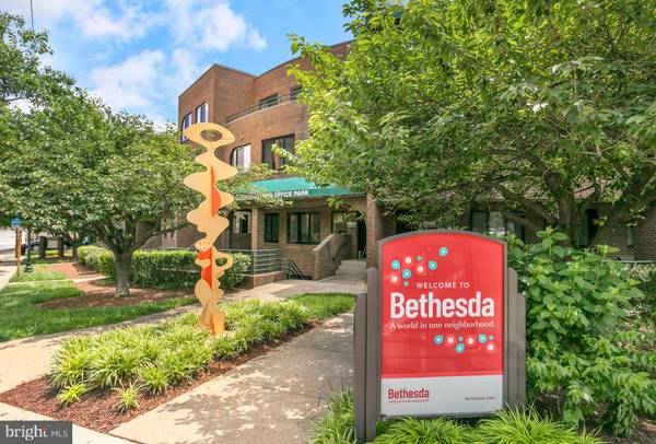 7960 OLD GEORGETOWN RD #8, Bethesda, MD 20814