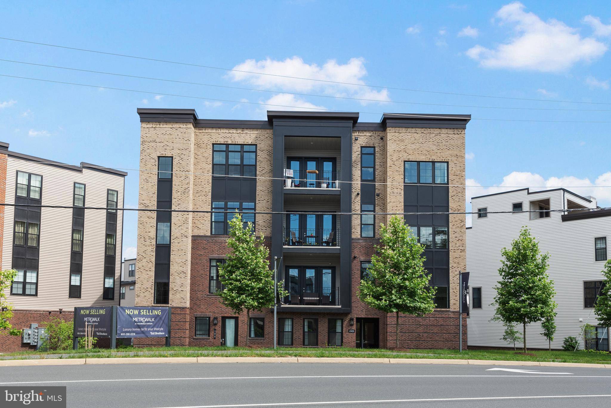 43431 CROSON LN #300, Ashburn, VA 20148
