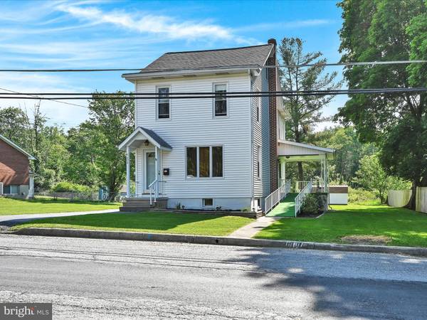 624 N WARREN ST, Orwigsburg, PA 17961