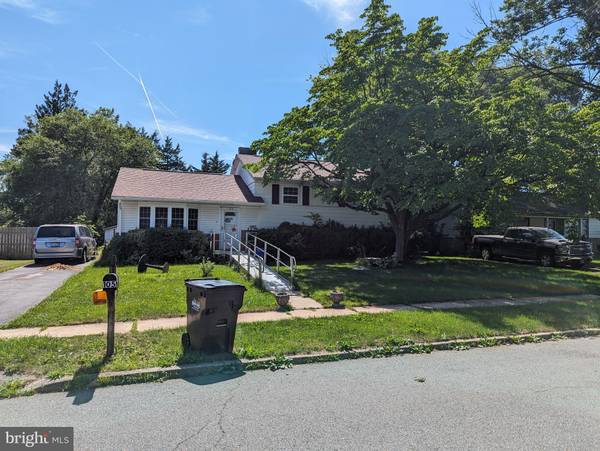 105 CENTER LN,  Reading,  PA 19606