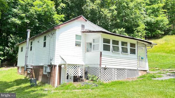 12701 IRONS MOUNTAIN RD SE, Cumberland, MD 21502