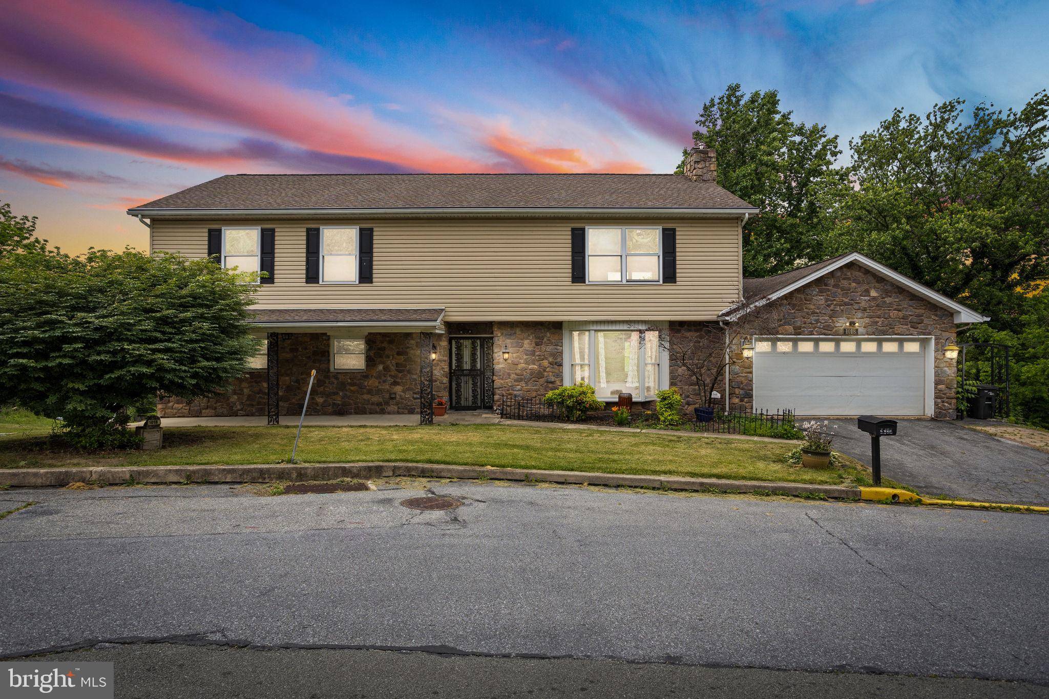 1018 CRESTVIEW AVE, Reading, PA 19607
