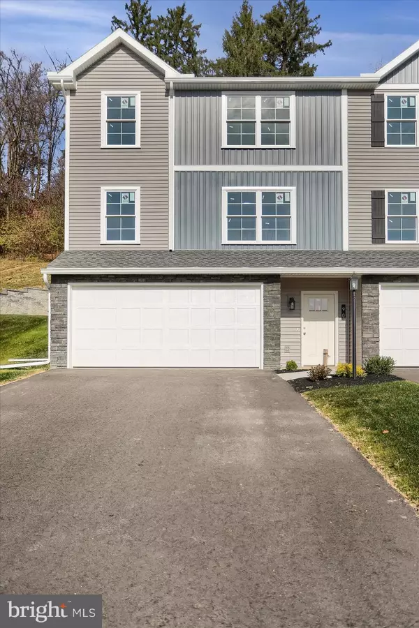 90 LIMERICK LN, Selinsgrove, PA 17870