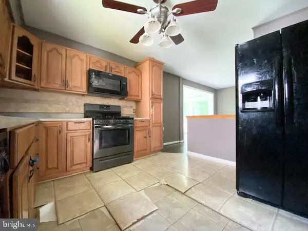 Glen Burnie, MD 21061,447 GLENDALE AVE