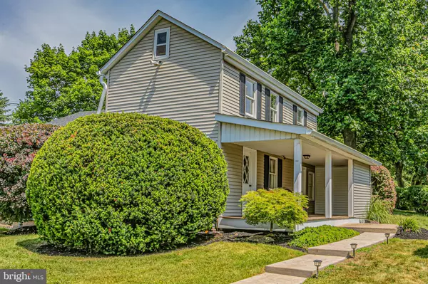 Ringoes, NJ 08551,1057 OLD YORK RD