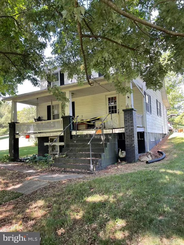 1140 FARMVIEW RD, Luray, VA 22835