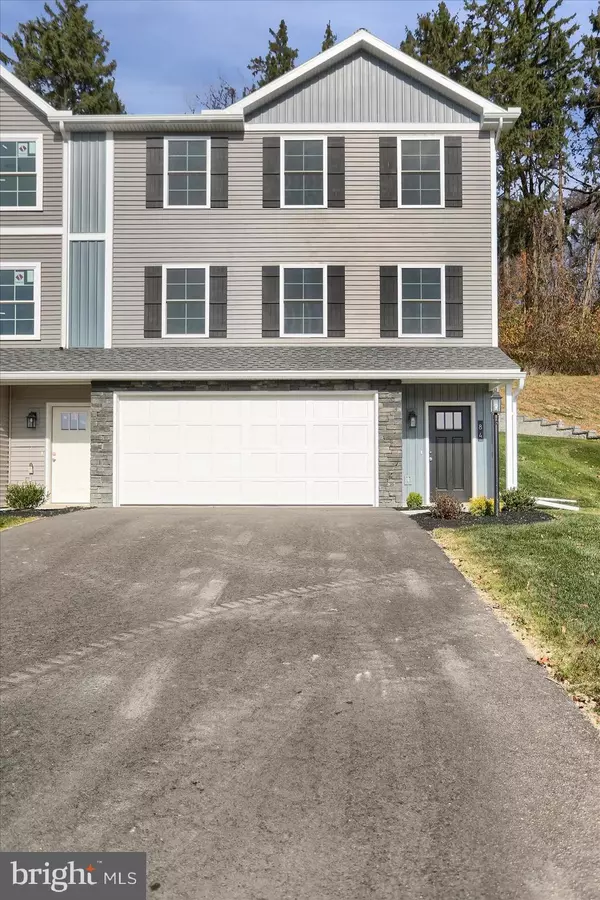 84 LIMERICK LN, Selinsgrove, PA 17870