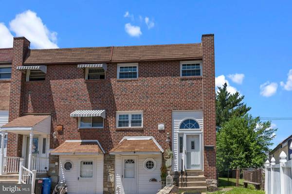 3500 GLOUCESTER LN, Philadelphia, PA 19114