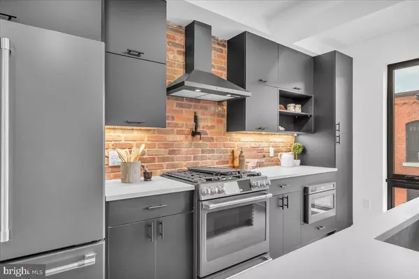 Philadelphia, PA 19123,1139-41 N 3RD ST #PH10