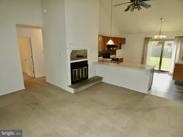 New Castle, DE 19720,4 KAREN CT