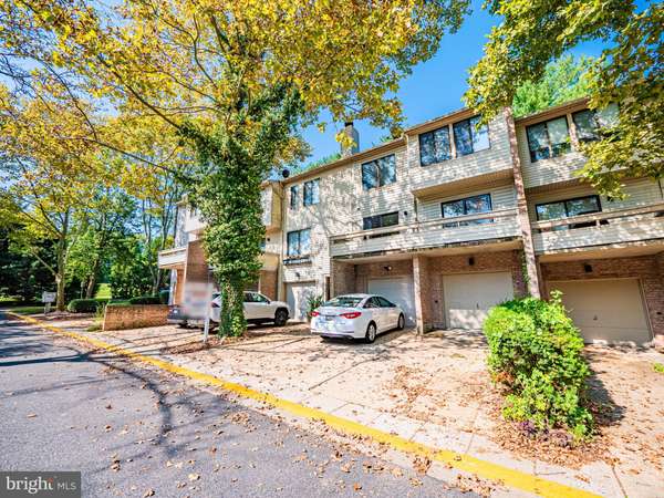 Montgomery Village, MD 20886,18510 LOCUST POINT CT