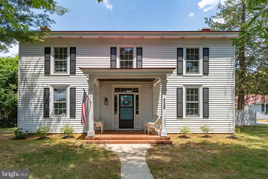 329 N MAIN ST, Bowling Green, VA 22427