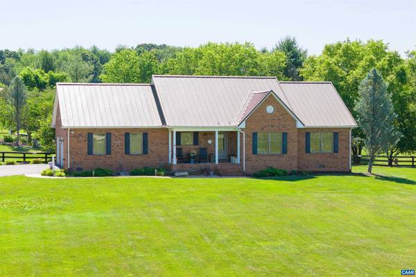 717 BARNHART RD, Fort Defiance, VA 24437