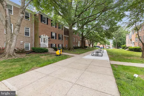 796 QUINCE ORCHARD BLVD #796-P1, Gaithersburg, MD 20878