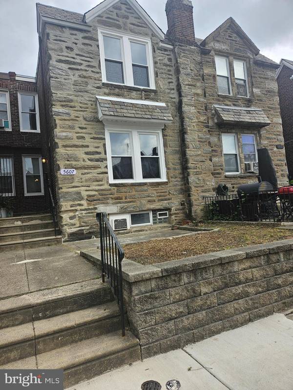 5607 ROSEHILL ST, Philadelphia, PA 19120