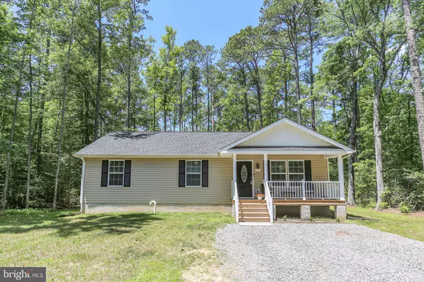 157 WILDWOOD RD, Colonial Beach, VA 22443